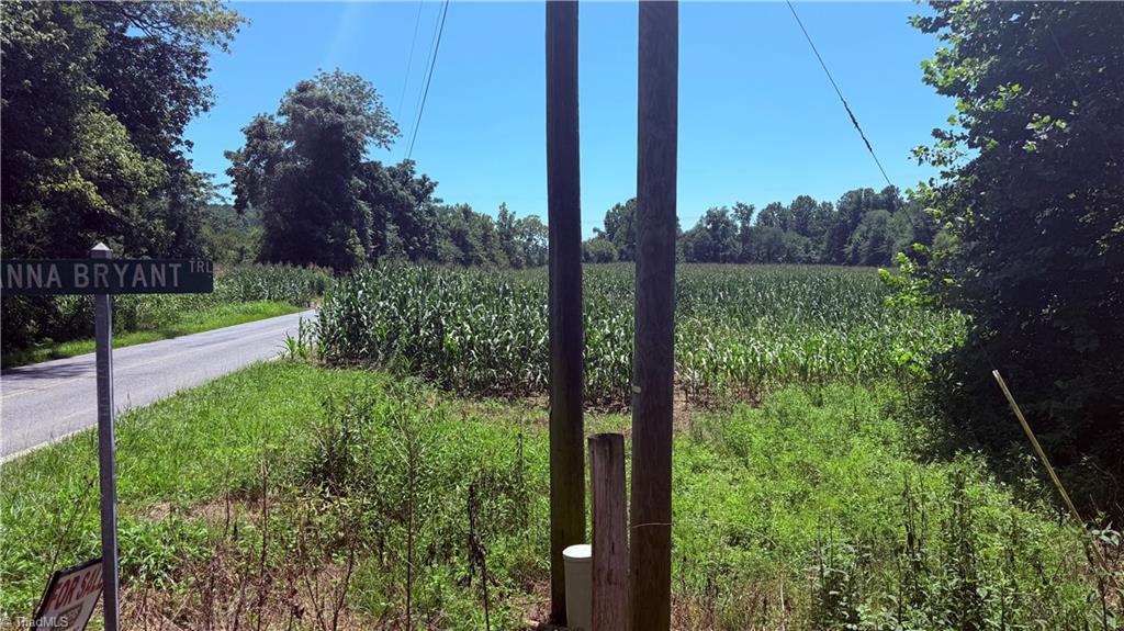 main property photo 4