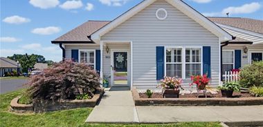 image of property with 2 Bed | 2 Bath | 1,140 Sqft
