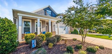 image of property with 4 Bed | 3 Bath | 2,603 Sqft