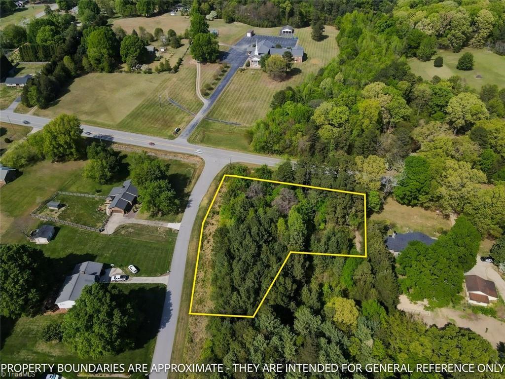 main property photo 5