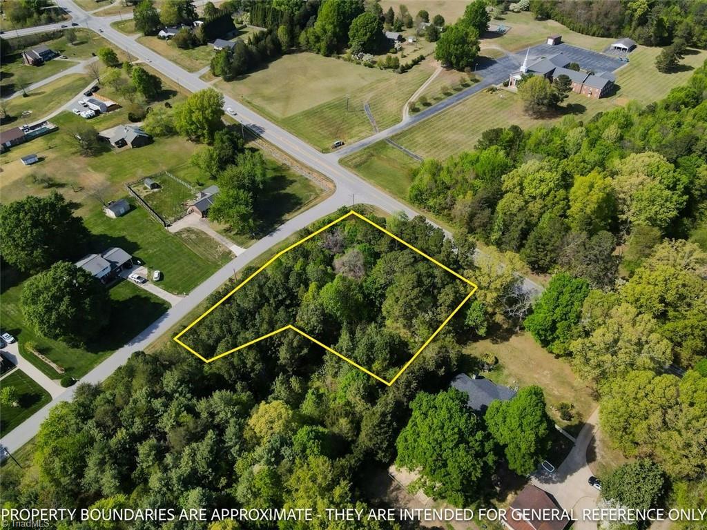 main property photo 6