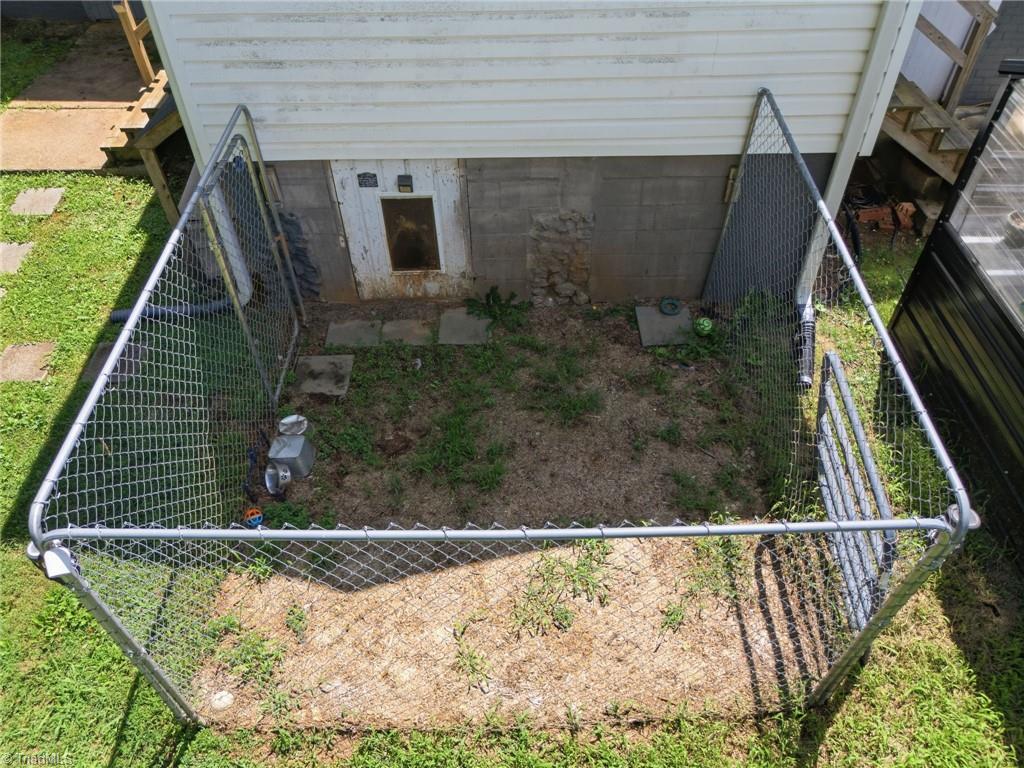 main property photo 43
