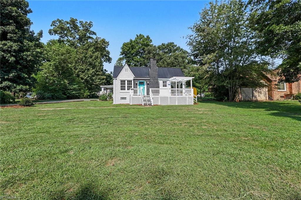 main property photo 2
