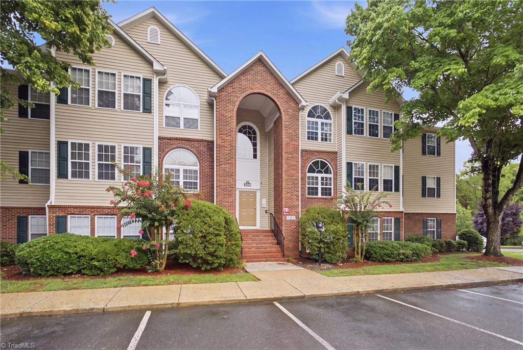 main property photo 0