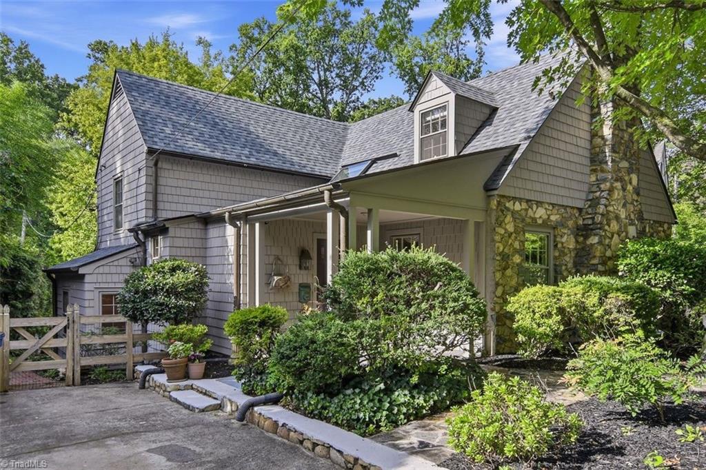 main property photo 1