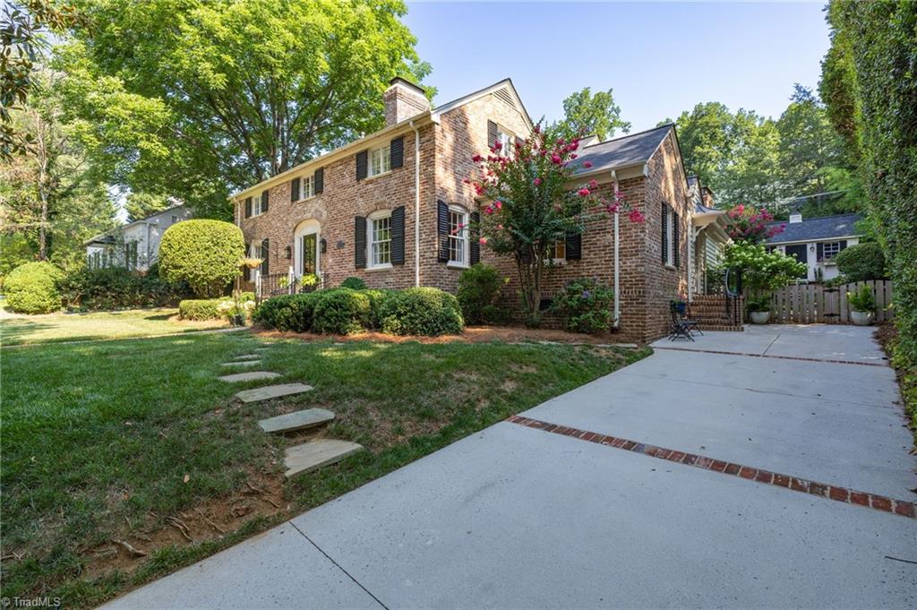 main property photo 45
