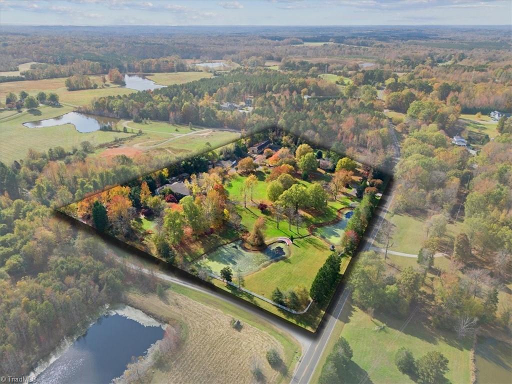 main property photo 45