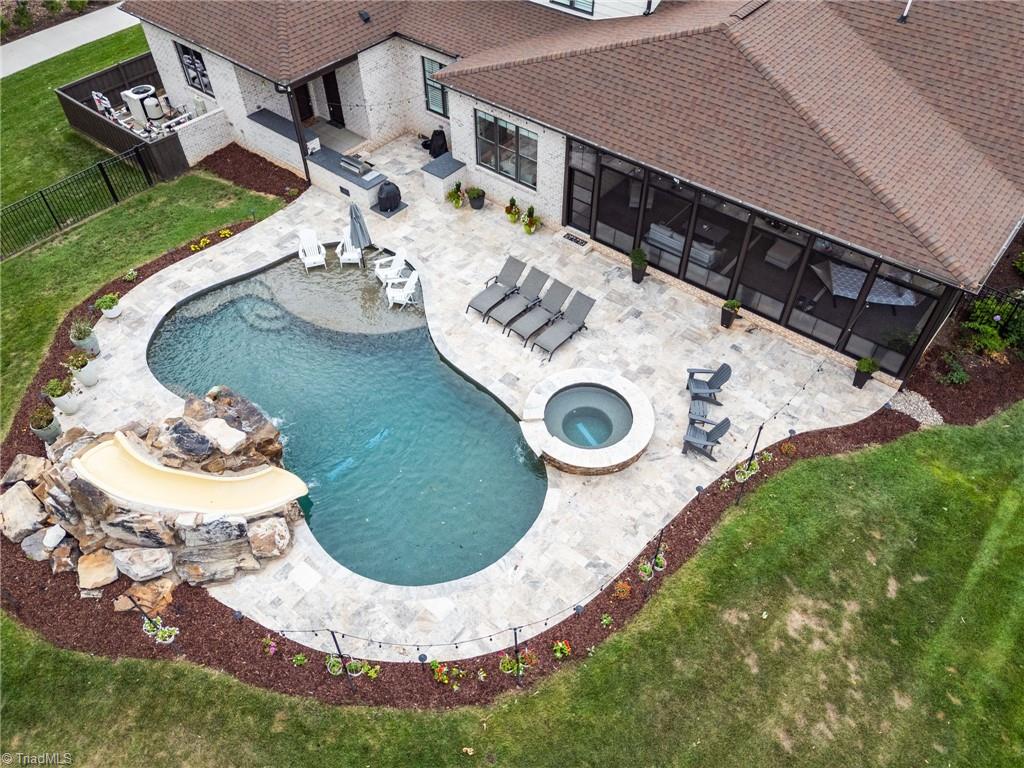 main property photo 42