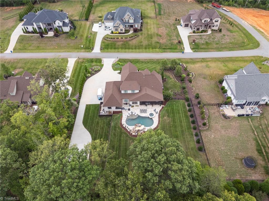 main property photo 49