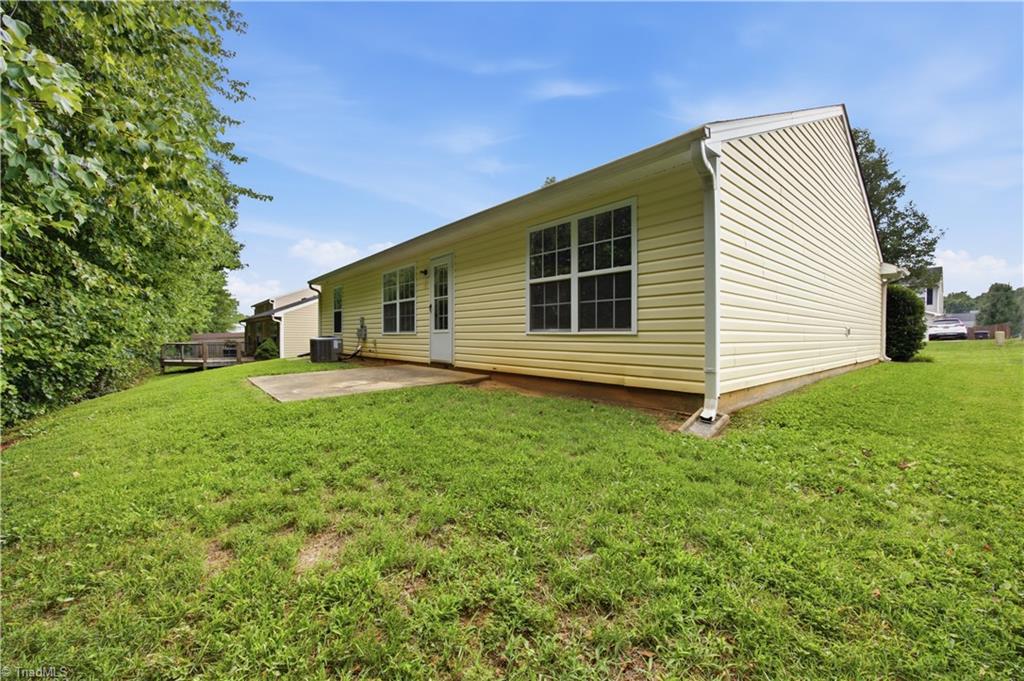 main property photo 34