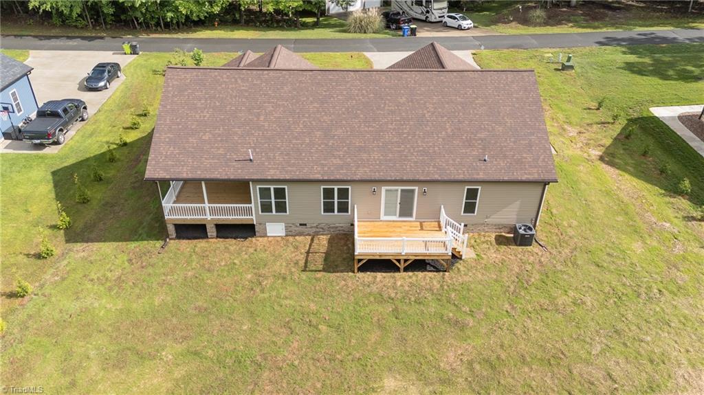 main property photo 41