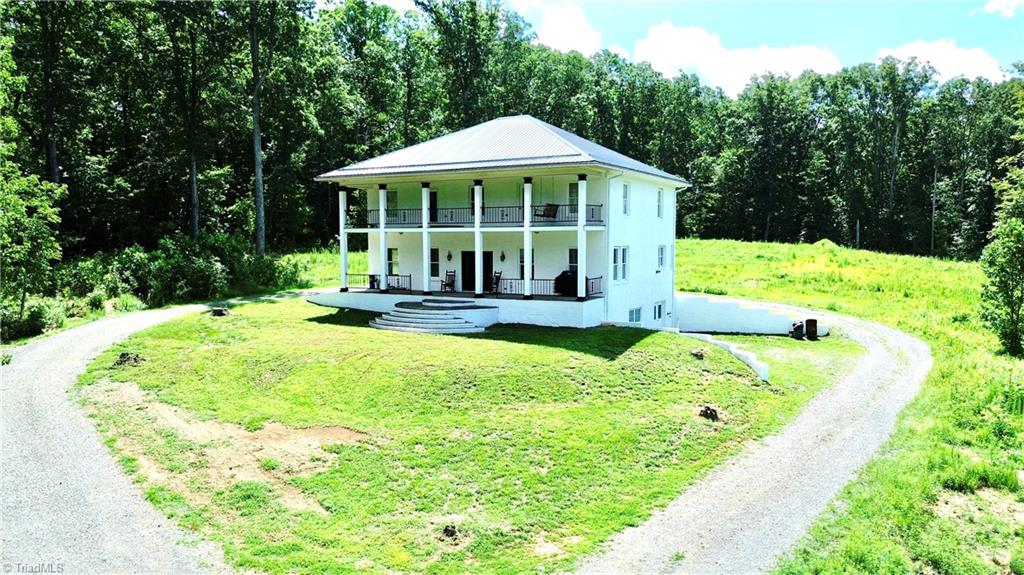 main property photo 38