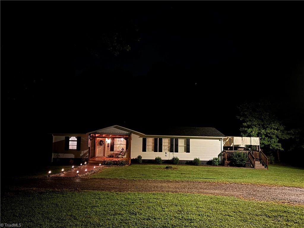 main property photo 30