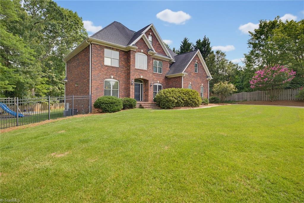 main property photo 2