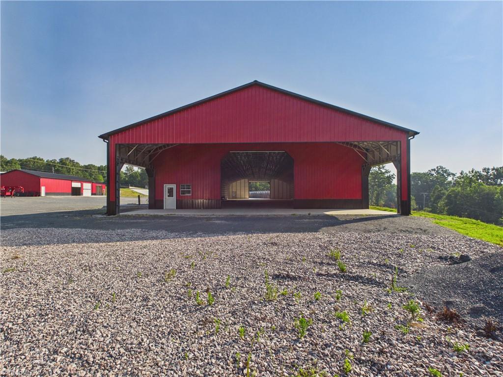 main property photo 20