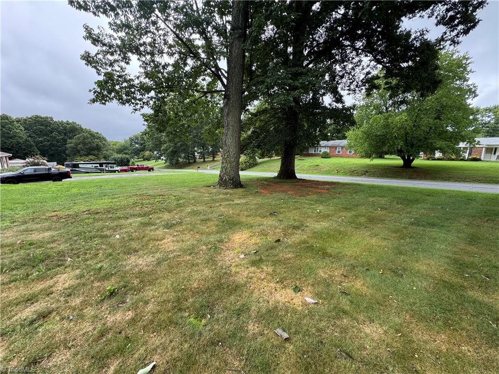 main property photo 49