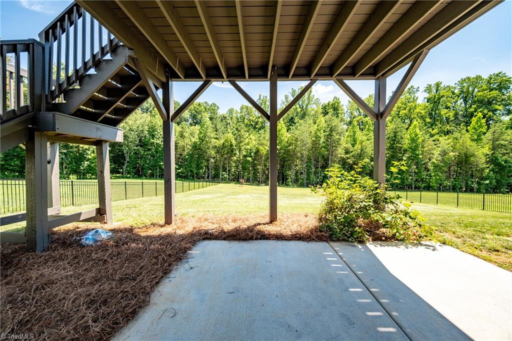main property photo 38