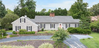 image of property with 3 Bed | 3 Bath | 3,315 Sqft