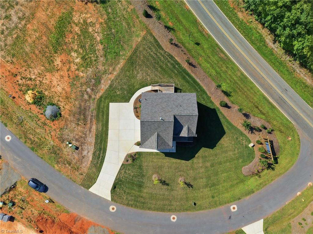 main property photo 49