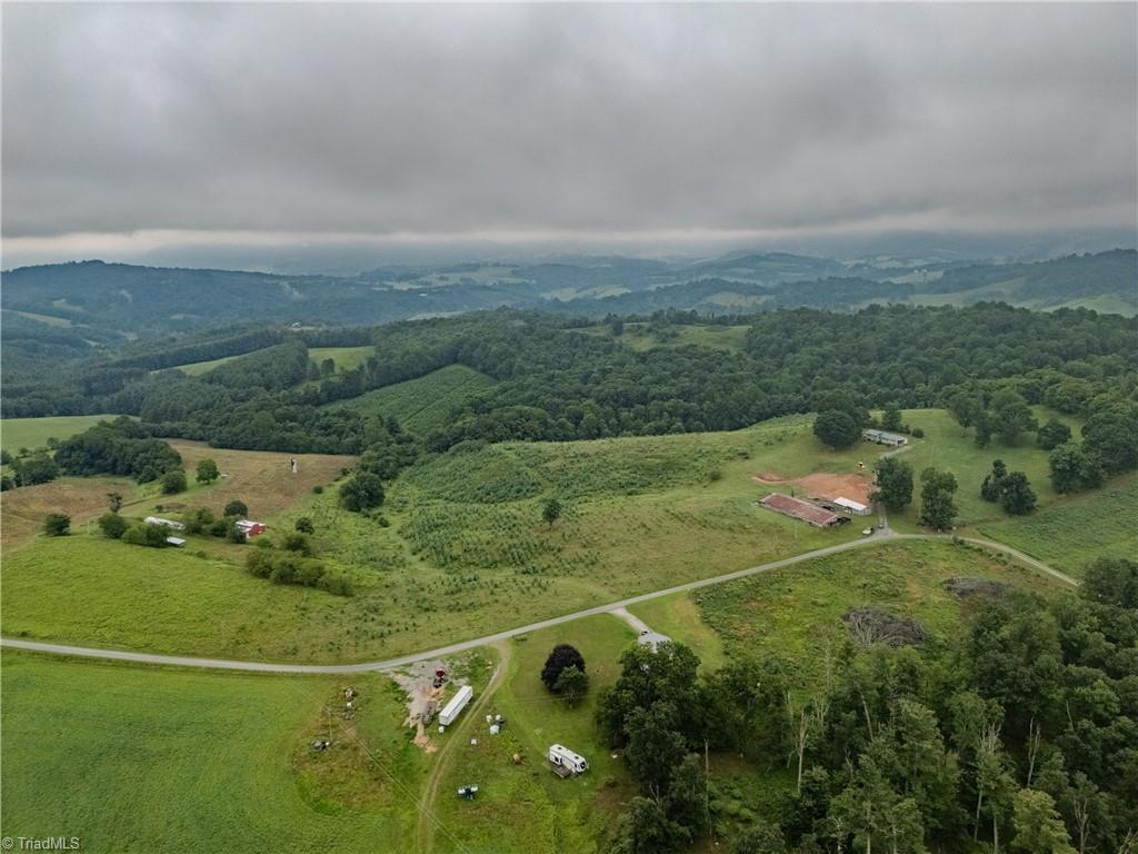 main property photo 6