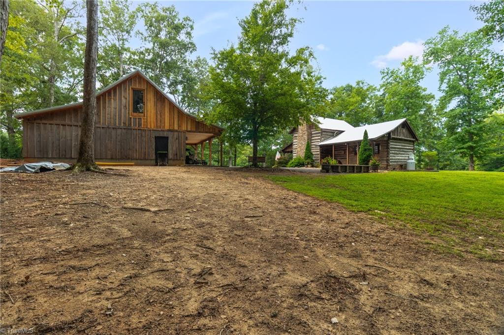 main property photo 32