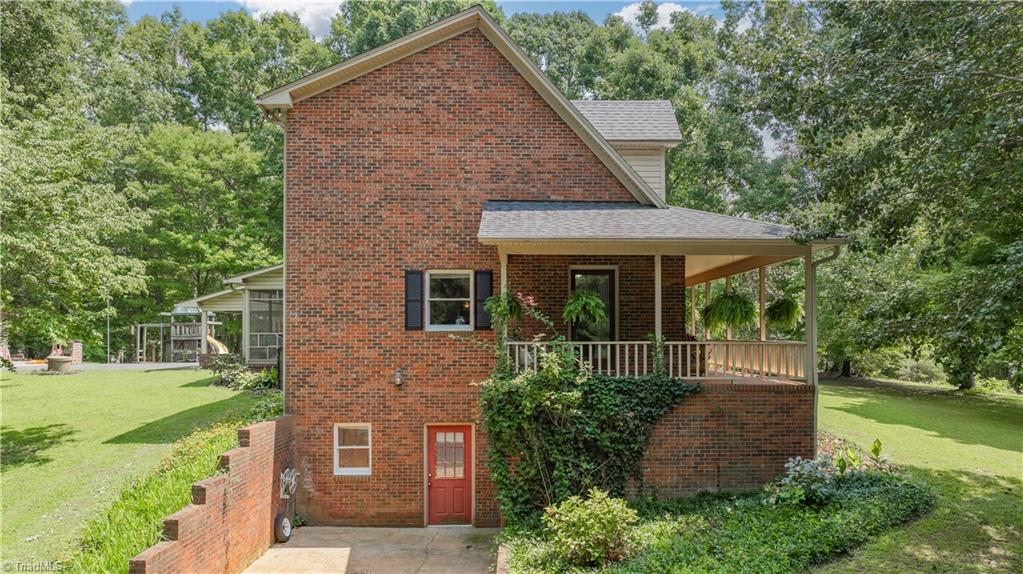 main property photo 39