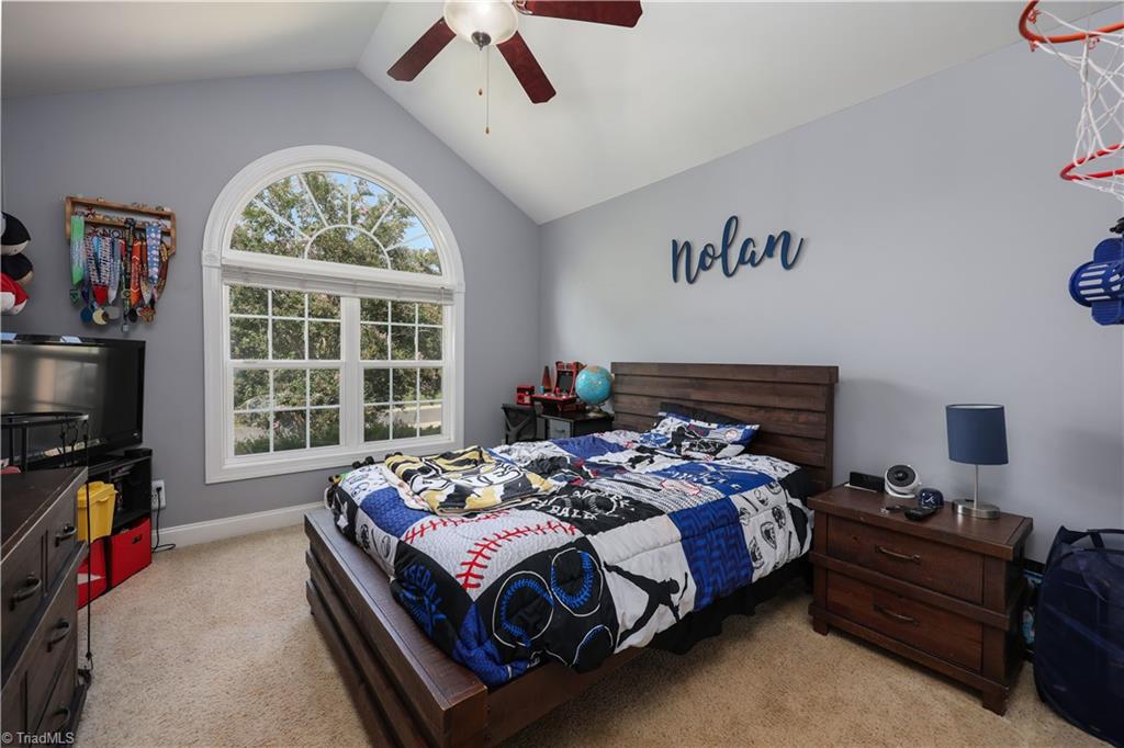 main property photo 36