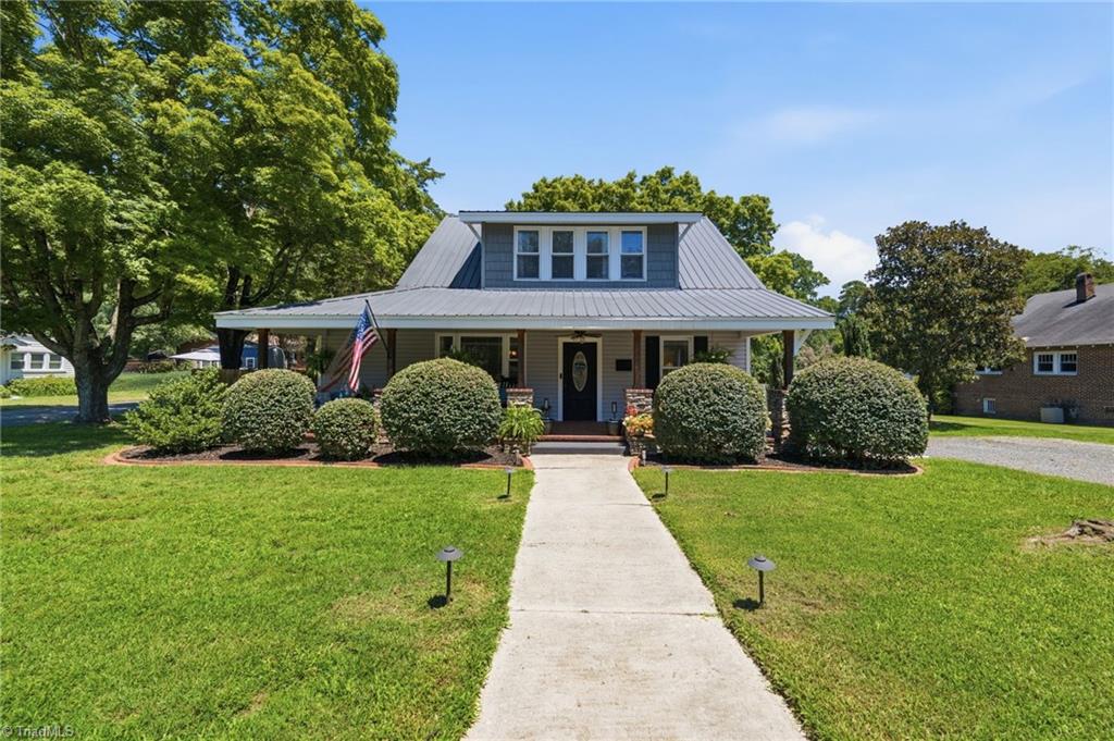 main property photo 0