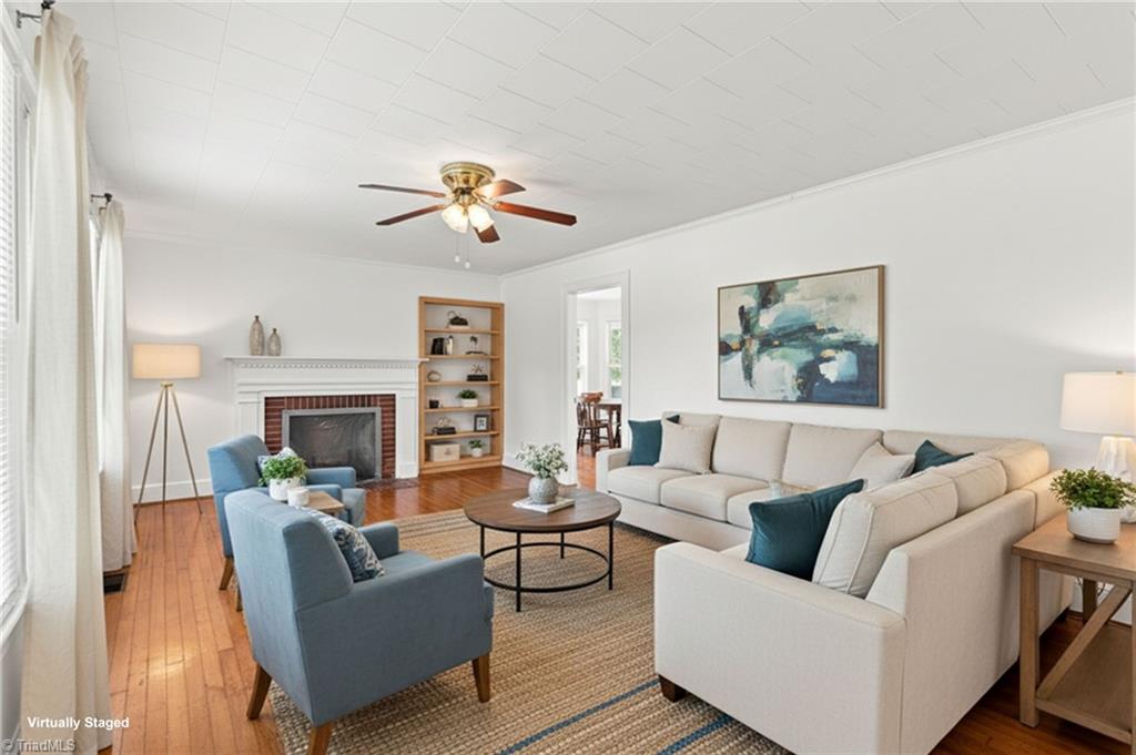 main property photo 6