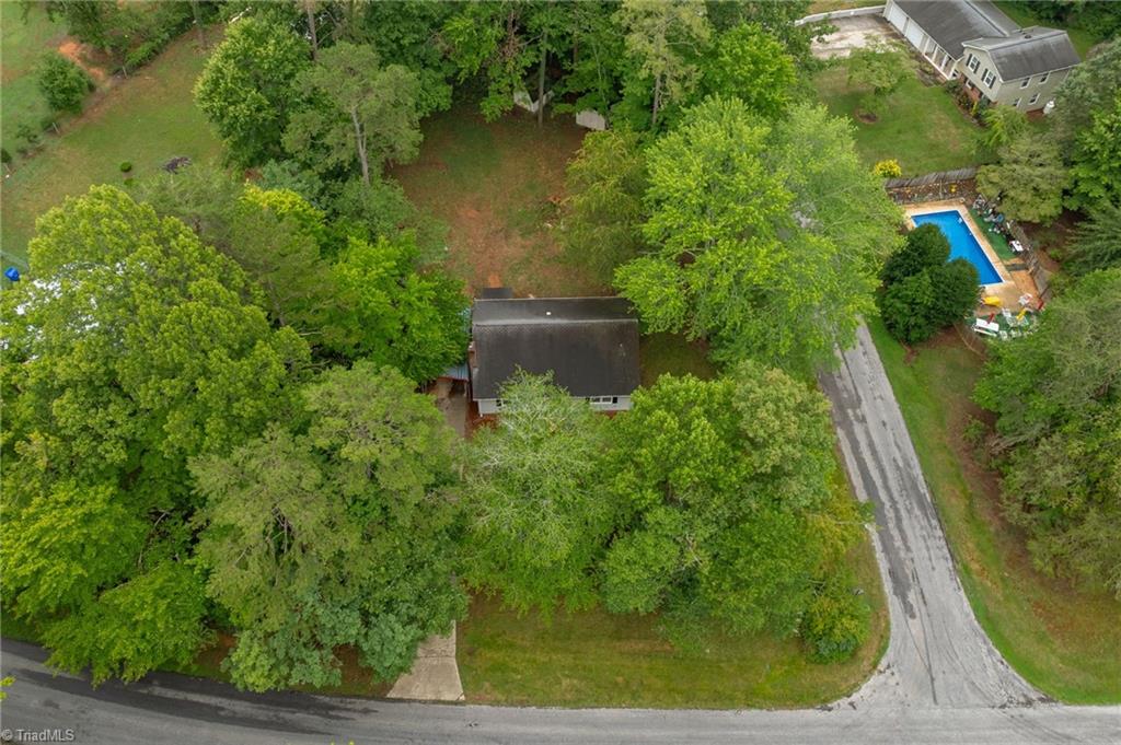 main property photo 32