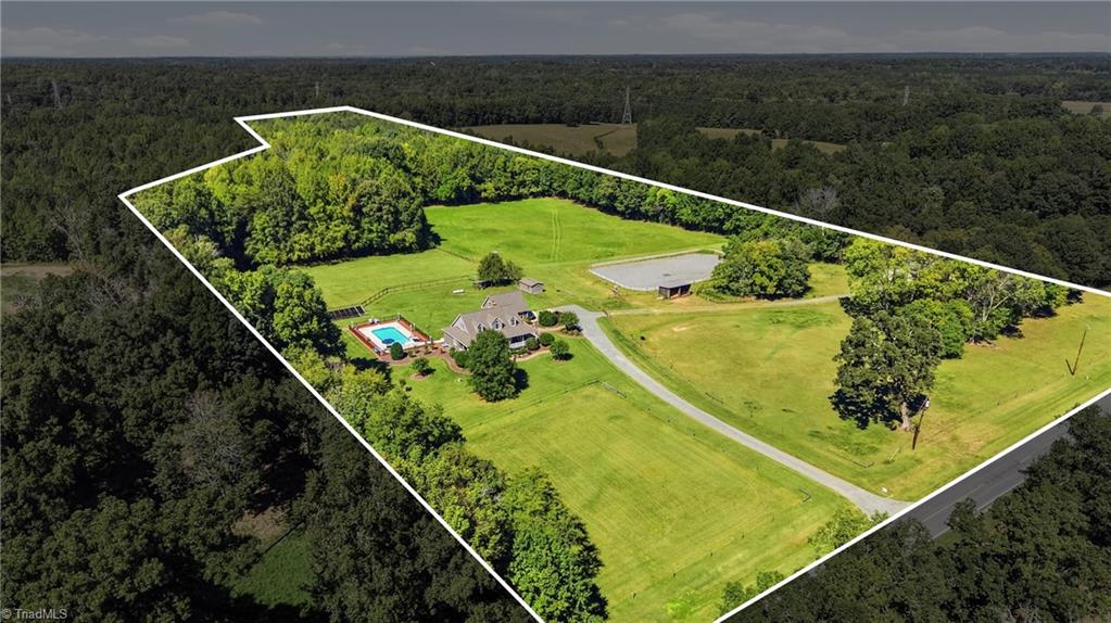 main property photo 47