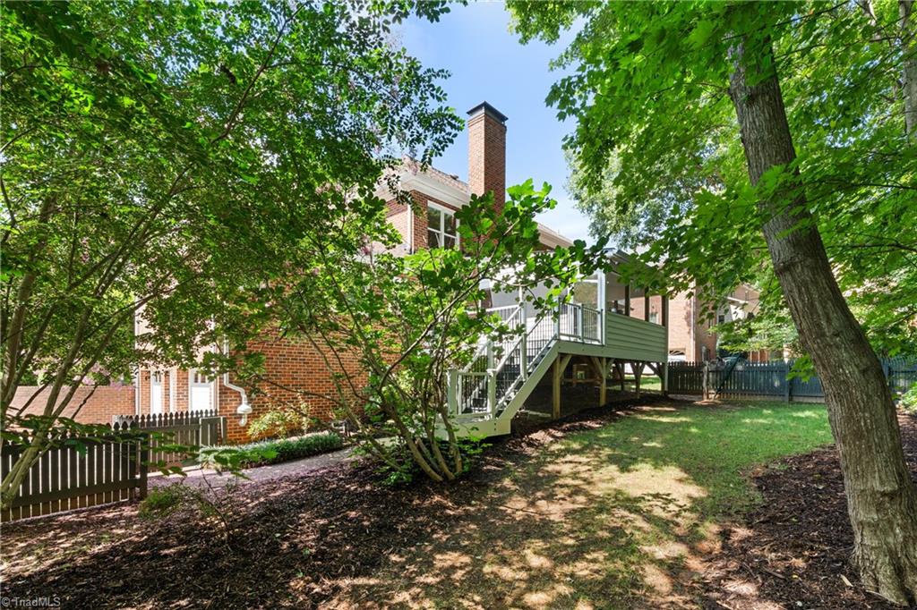 main property photo 41