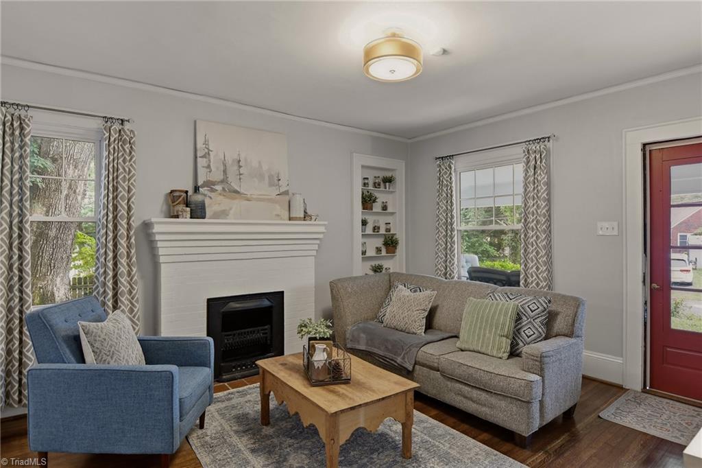 main property photo 5
