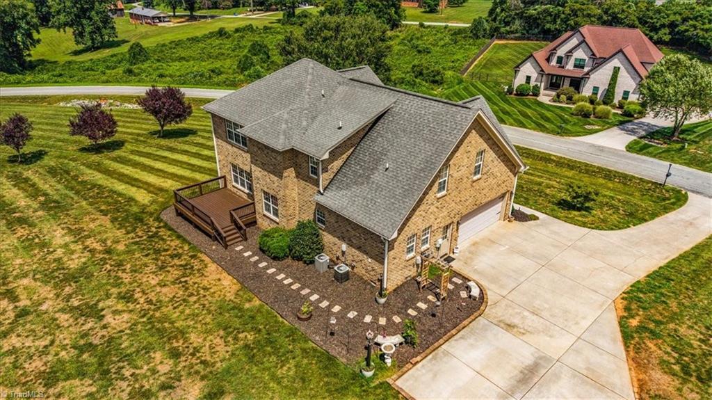 main property photo 47