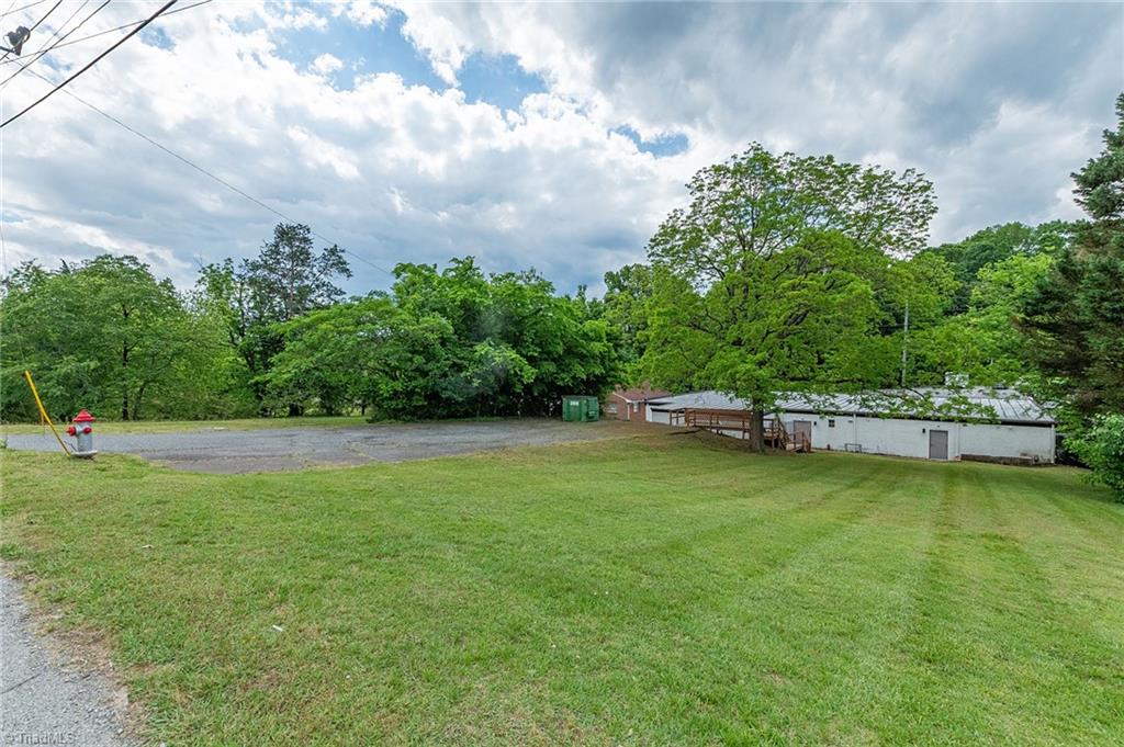 main property photo 37