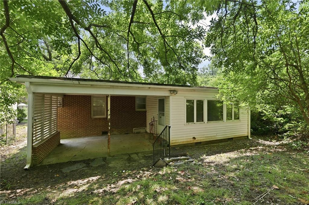 main property photo 33
