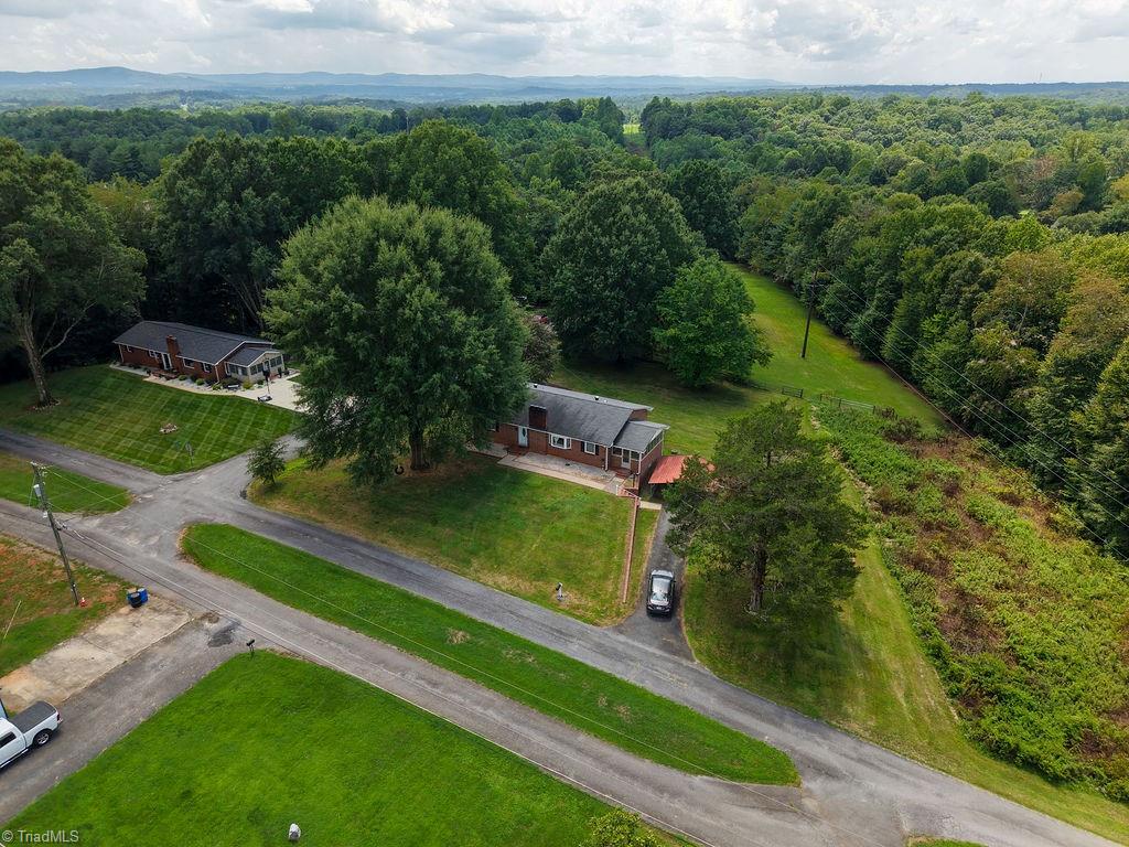 main property photo 32