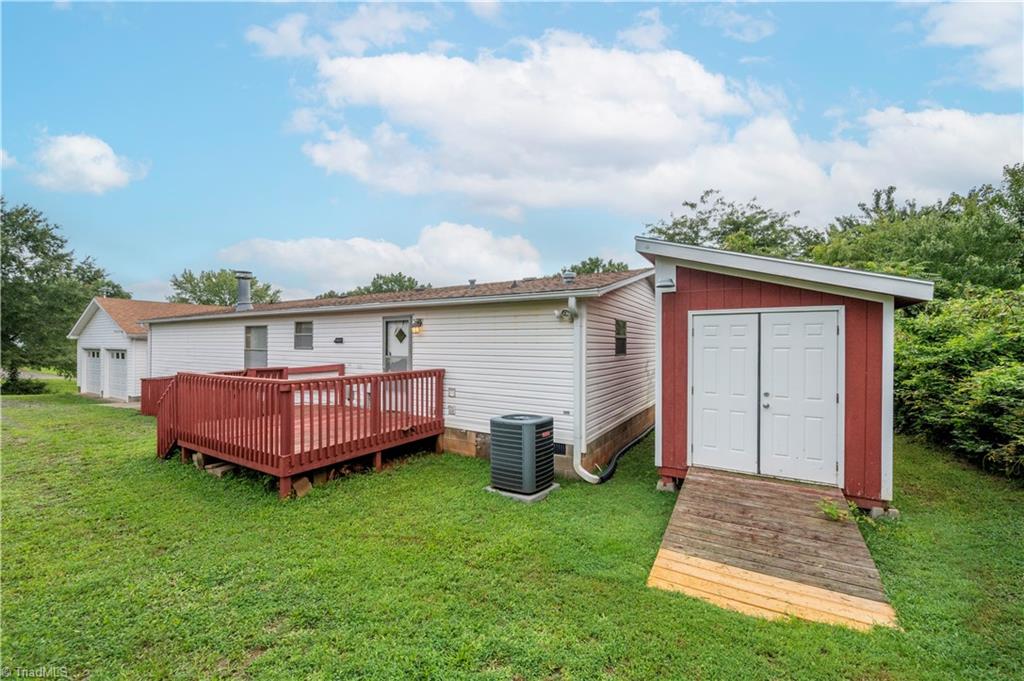 main property photo 35