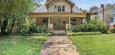 image of property with 3 Bed | 2 Bath | 3,090 Sqft