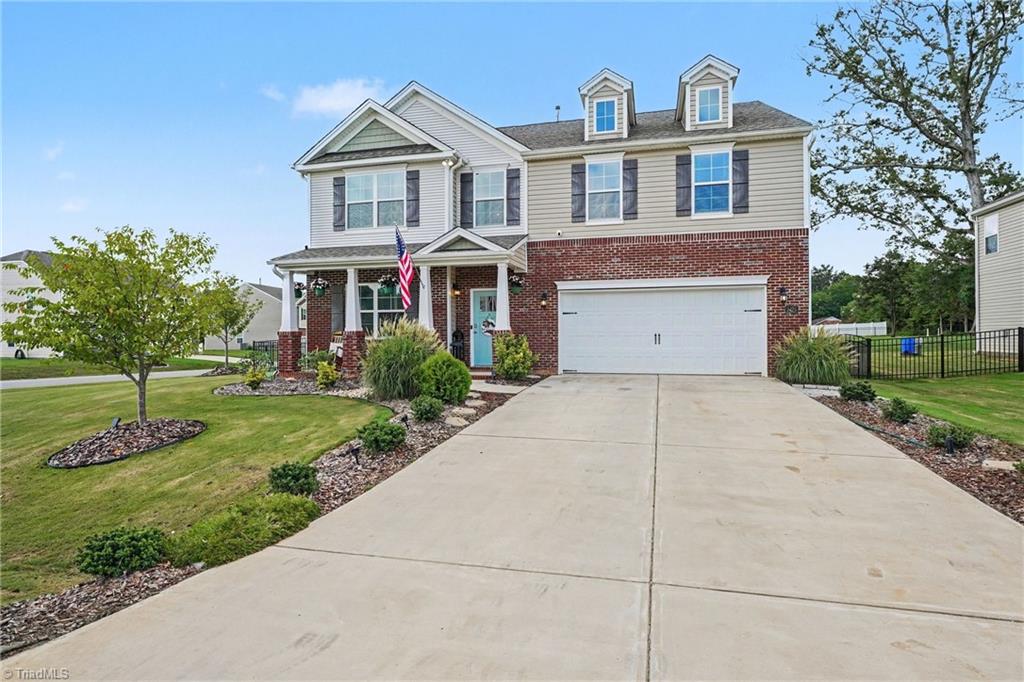 main property photo 3