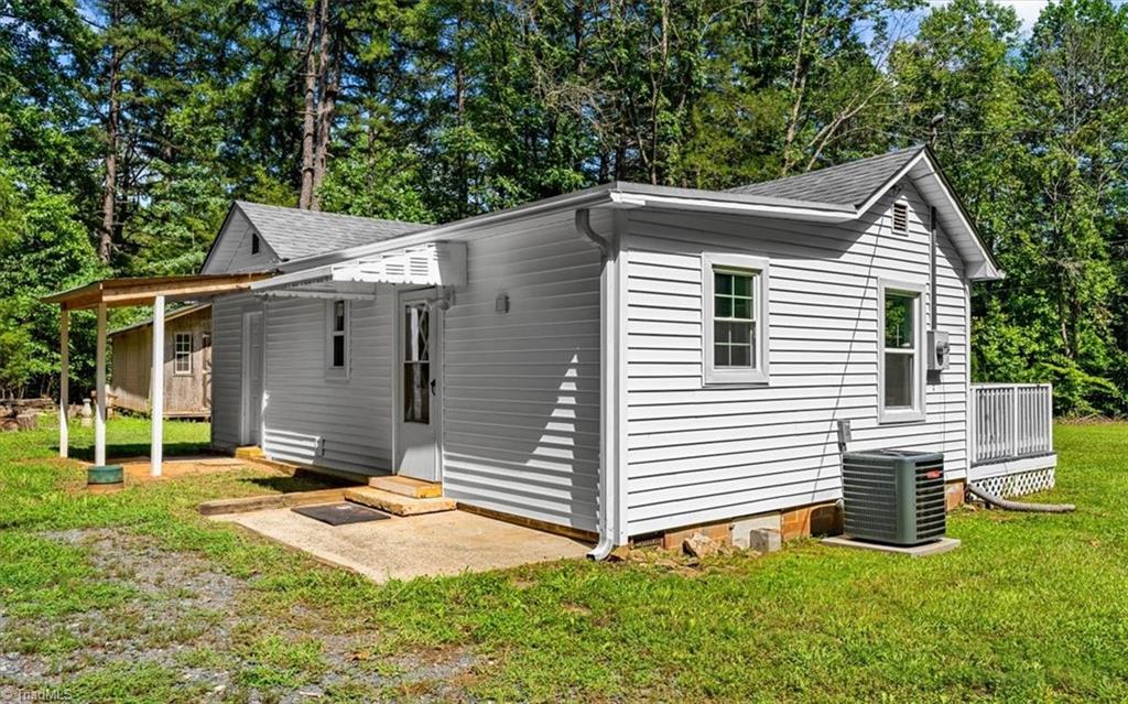 main property photo 24