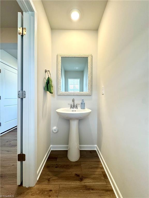 main property photo 16