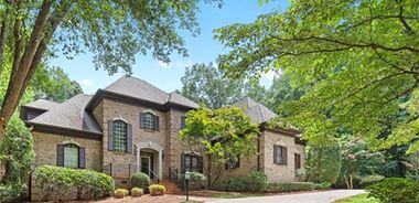 image of property with 4 Bed | 3 Bath | 4,523 Sqft