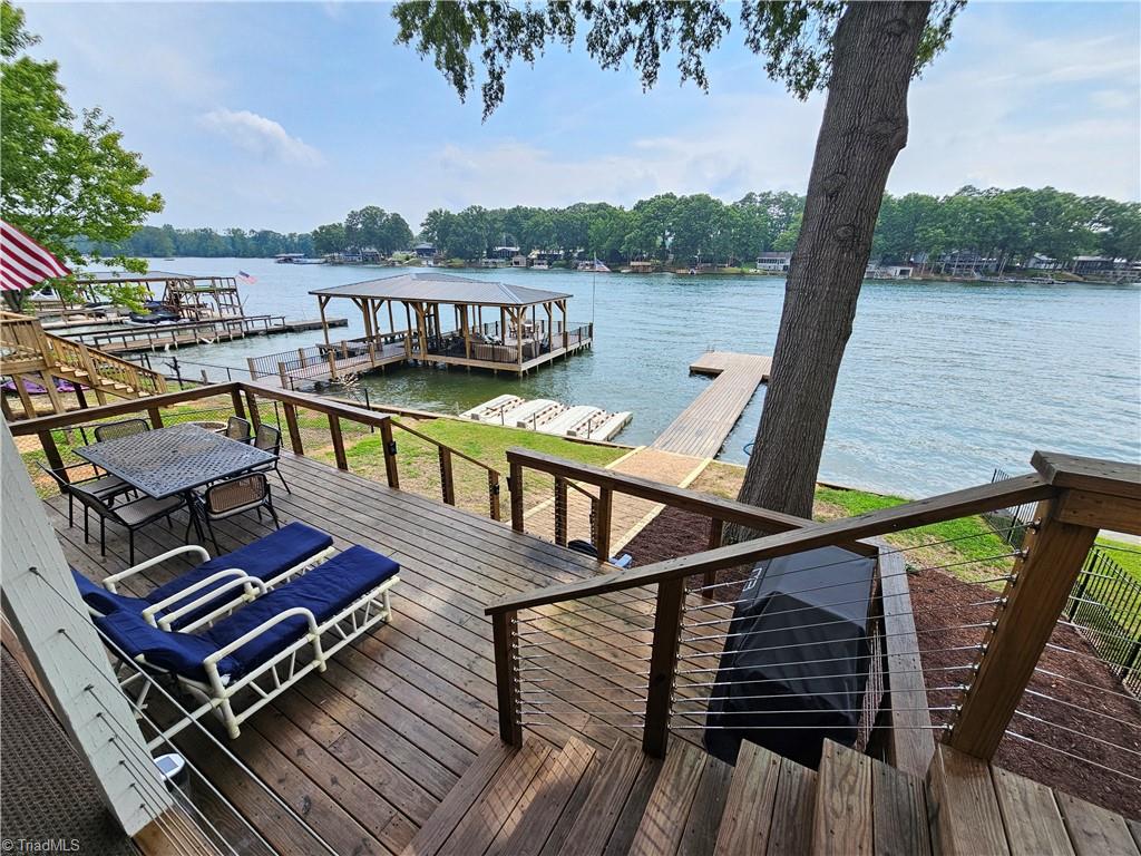 main property photo 41