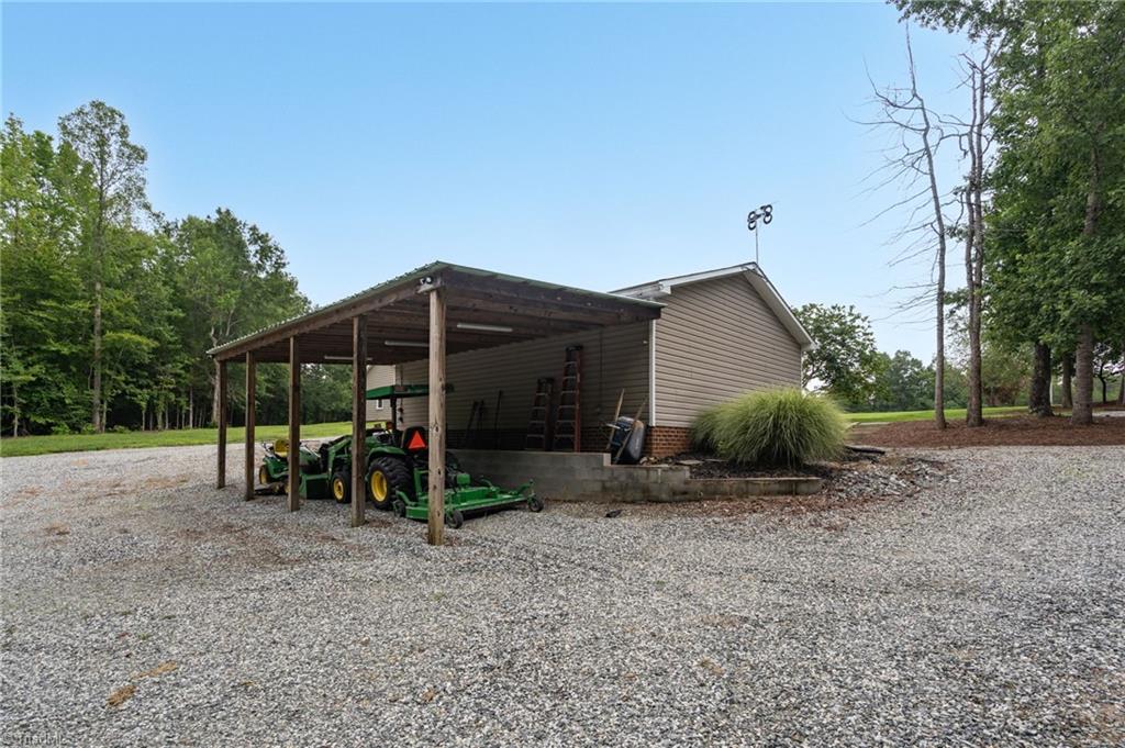 main property photo 45