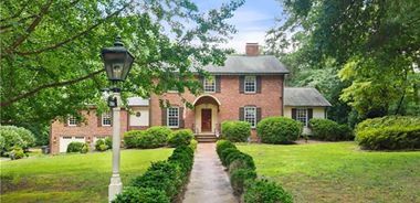 image of property with 5 Bed | 5 Bath | 5,173 Sqft