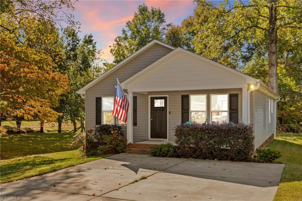 main property photo 2