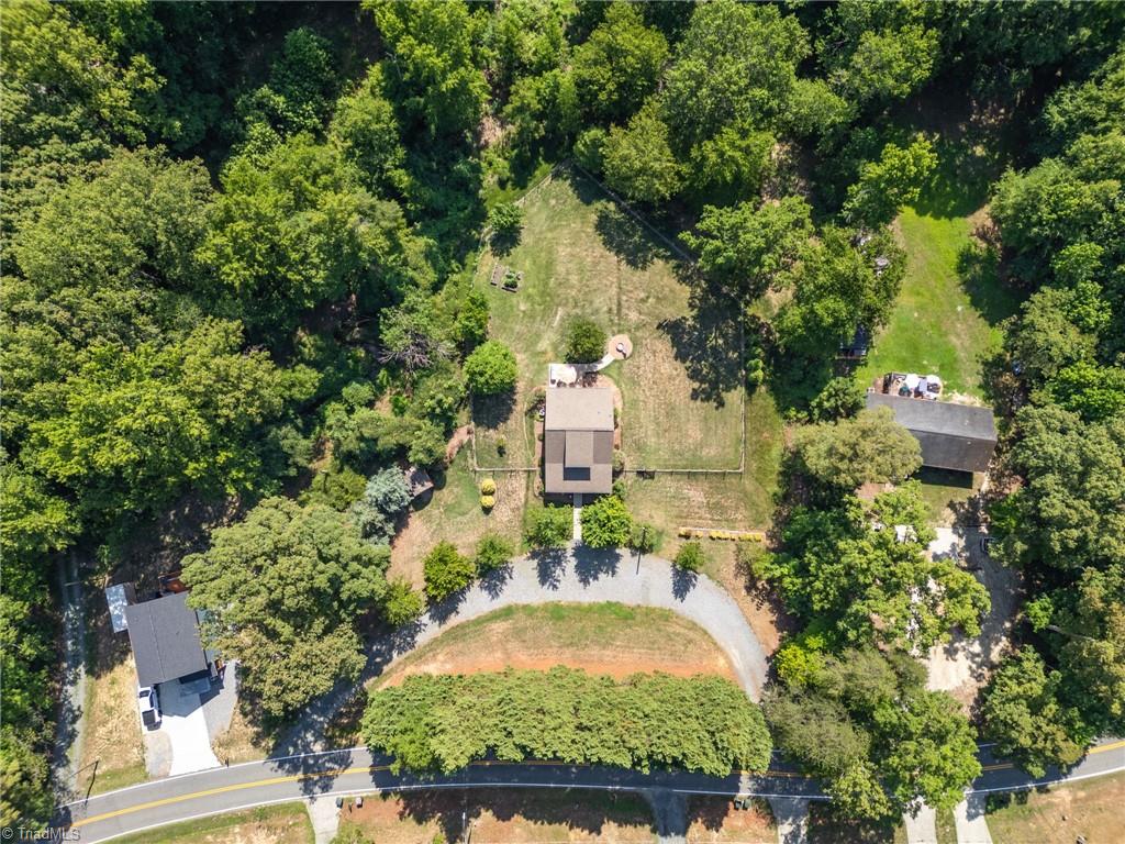 main property photo 31