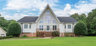 image of property with 4 Bed | 5 Bath | 4,456 Sqft