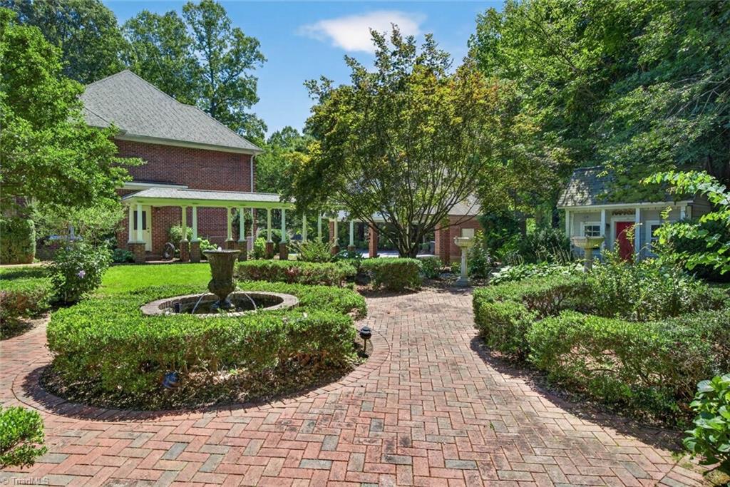 main property photo 26